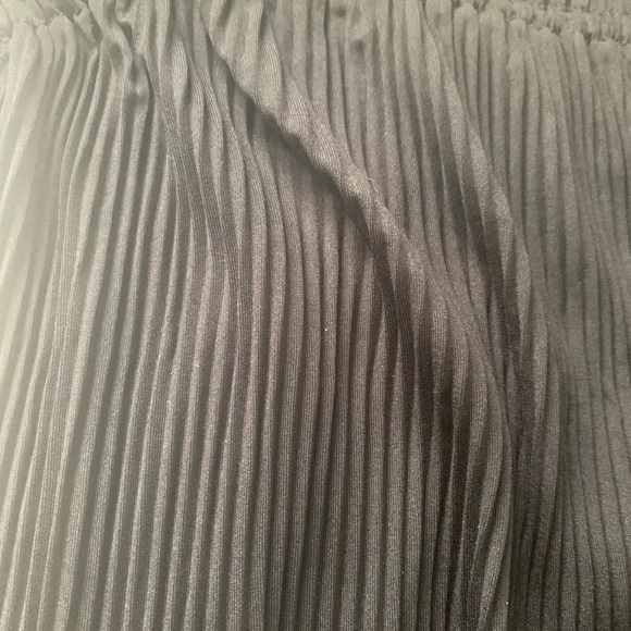 #1 H&M black mini pleats shift dress size M - Picture 7 of 8